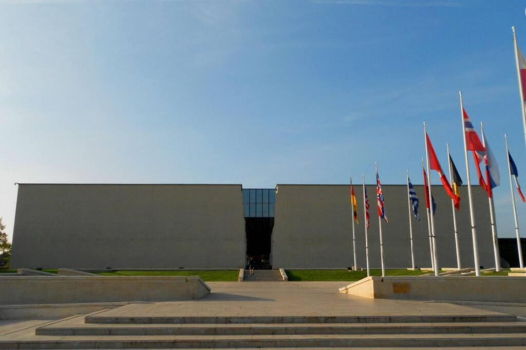 F2 Au Calme 350M Gare/10Min Centre Ville Caen Dış mekan fotoğraf